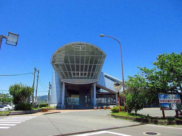 近くの神埼駅まで2,200m(徒歩28分)