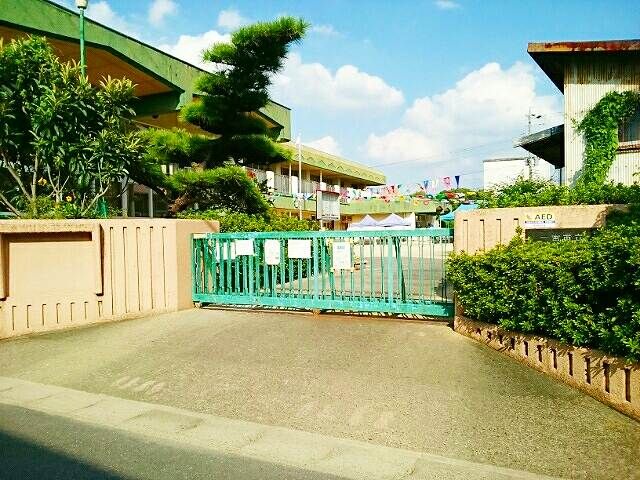 近くの一宮市立　西成保育園まで350m（徒歩5分）