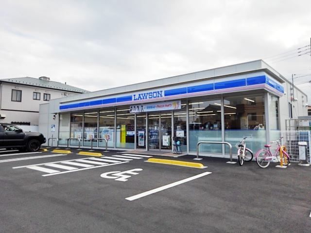 近くのローソンまで700m(徒歩9分)