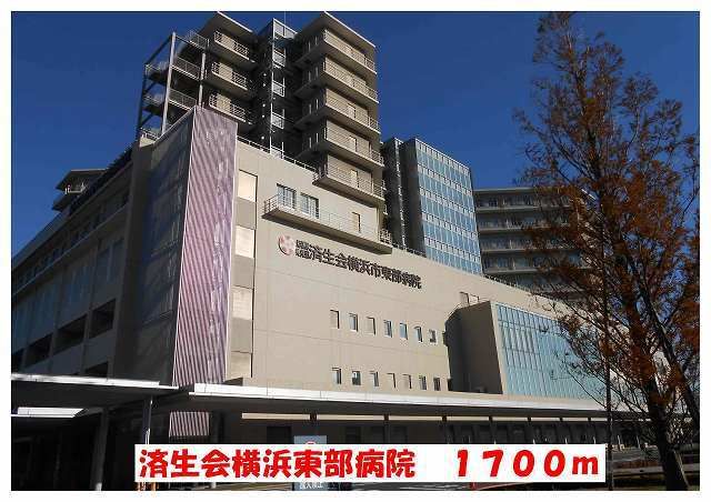 近くの病院まで1,700m(徒歩22分)