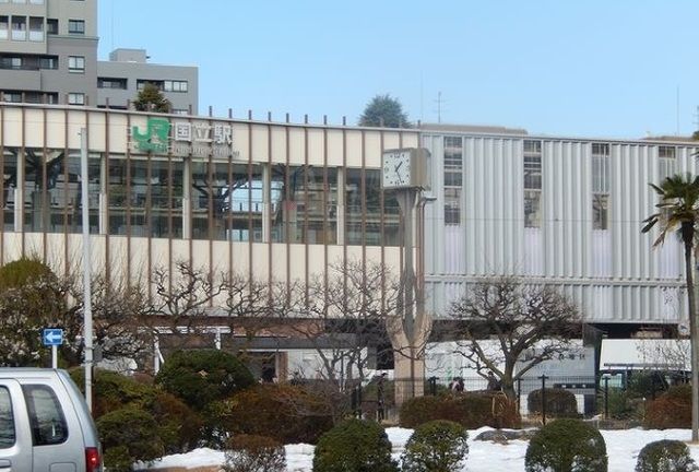 近くの国立駅まで1,000m（徒歩13分）