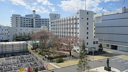 近くの北里大学まで2,200m（徒歩28分）
