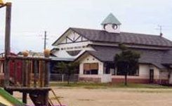 近くの月潟保育園まで1,400m(徒歩18分)