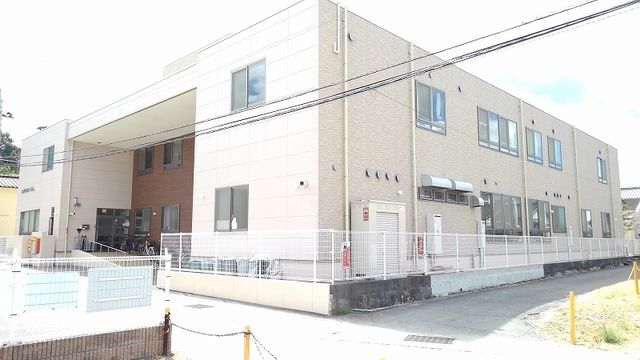 近くの滝尾保育園まで550m（徒歩7分）