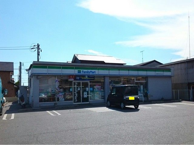 近くのファミリーマート水玉ブリッジまで550m（徒歩7分）