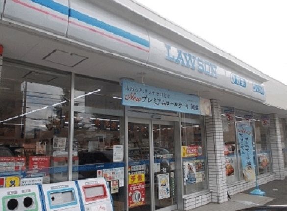 近くのコンビニまで850m（徒歩11分）