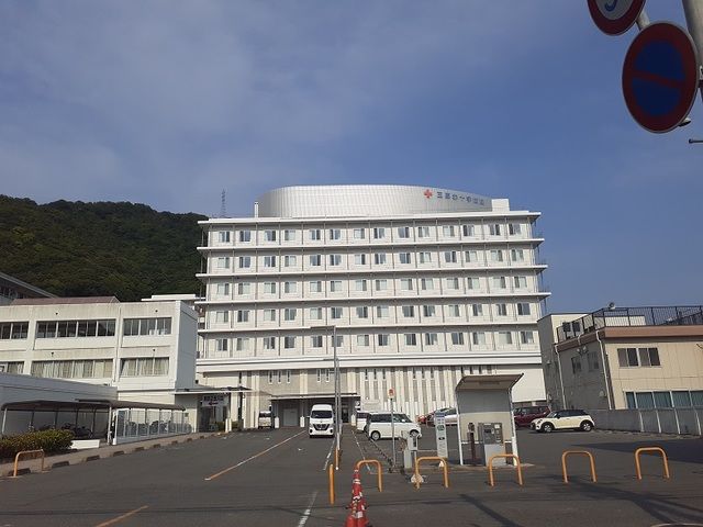 近くの三原赤十字病院まで550m（徒歩7分）