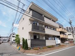 クルークメニーの外観画像