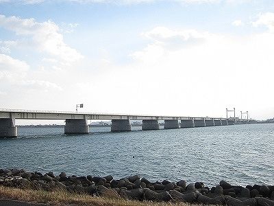 近くの阿波しらさぎ大橋まで2,100m(徒歩27分)