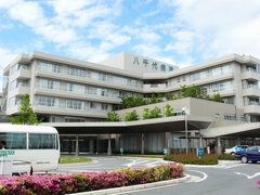 近くの八千代病院まで900m（徒歩12分）