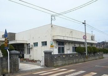 近くの吉田日之出保育園まで1,600m（徒歩20分）
