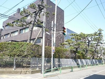近くの日本歯科大学新潟病院まで1,000m(徒歩13分)