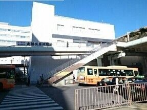 近くの藤沢駅まで850m(徒歩11分)