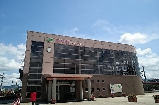 近くのＪＲ美唄駅まで1,050m（徒歩14分）