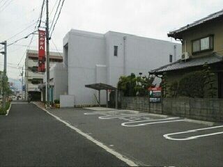 近くの愛媛銀行古川支店様まで940m（徒歩12分）