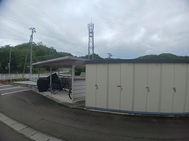その他