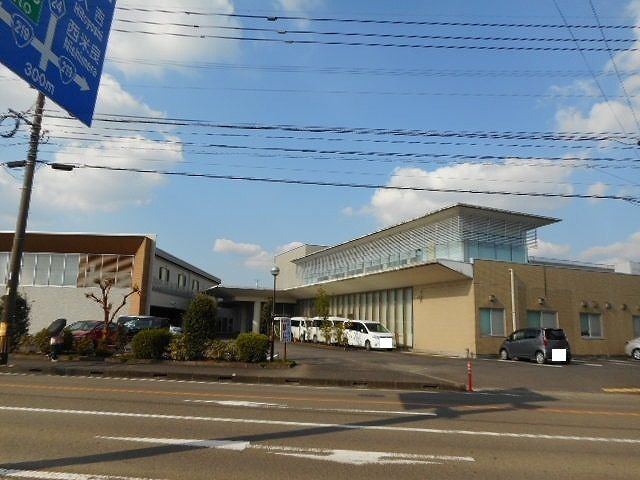 近くの西都病院まで1,000m（徒歩13分）