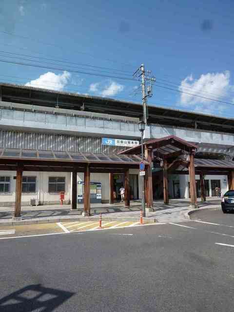 近くの比叡山坂本駅まで1,400m（徒歩18分）