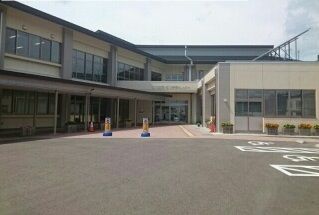 近くの福島市役所松川支所まで950m(徒歩12分)