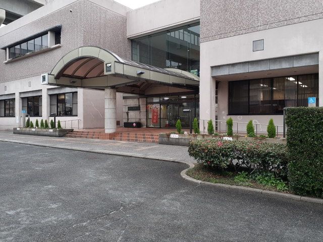 近くの施設まで450m（徒歩6分）