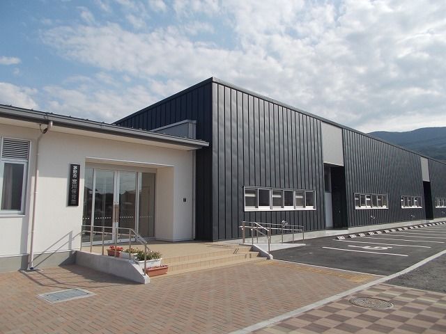 近くの宮川保育園まで1,300m(徒歩17分)