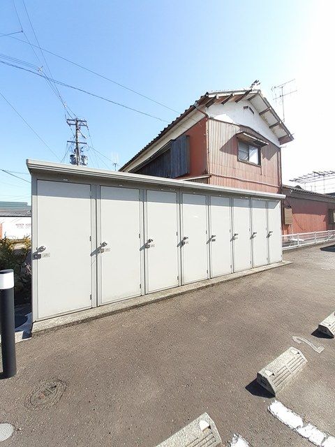 その他