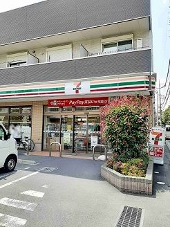 近くのセブンイレブン板橋蓮根3丁目店まで36m（徒歩1分）