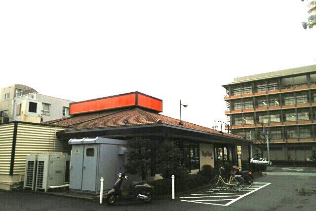 近くのＲoyal  Host様まで530m（徒歩7分）