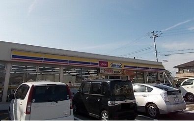近くのミニストップさんまで360m(徒歩5分)