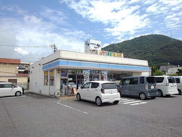 近くのローソン三原古浜店まで170m(徒歩3分)