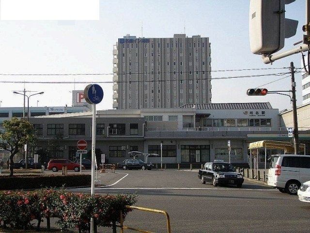 近くのJR刈谷駅まで500m(徒歩7分)