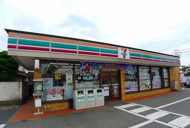 近くのセブンイレブン桐生相生店まで350m（徒歩5分）
