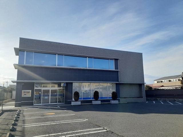 近くの七十七銀行　吉岡支店まで1,100m（徒歩14分）