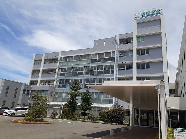 近くの堀江病院様まで900m（徒歩12分）