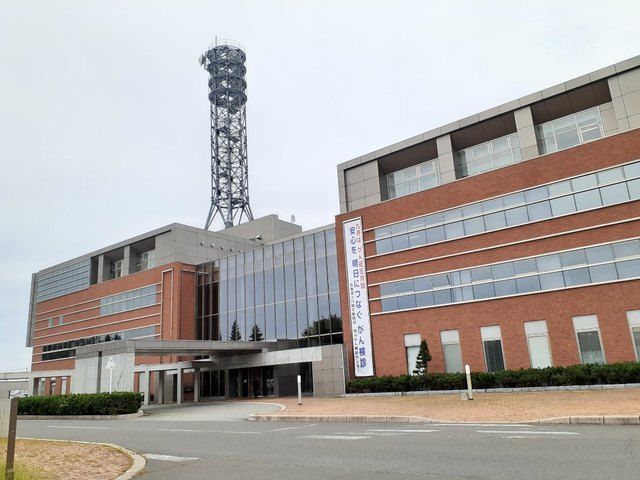 近くの上川総合振興局まで600m（徒歩8分）