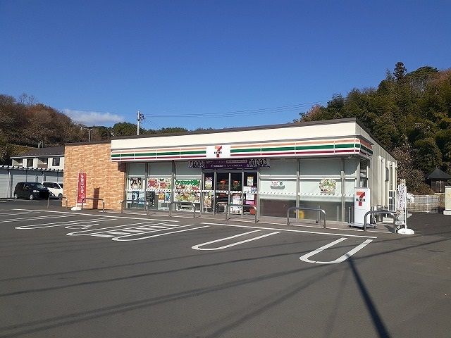 近くのセブンイレブン陸前高田竹駒店まで2,200m（徒歩28分）