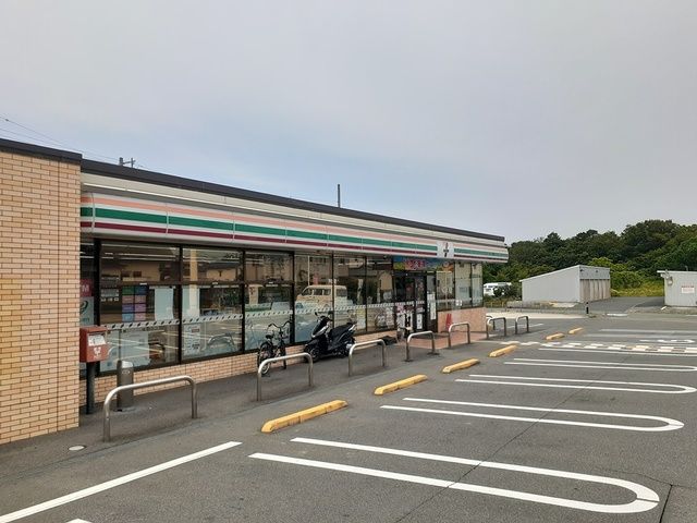 近くのセブンイレブン様まで803m(徒歩11分)