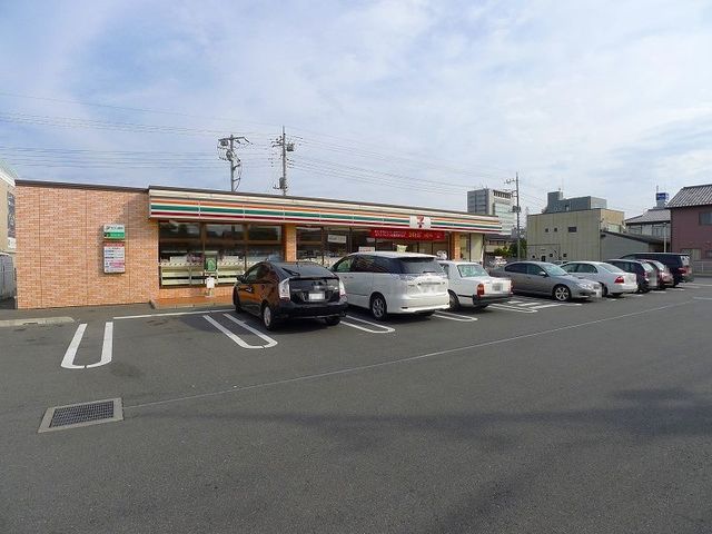 近くのセブンイレブン　太田新井町店まで1,300m（徒歩17分）
