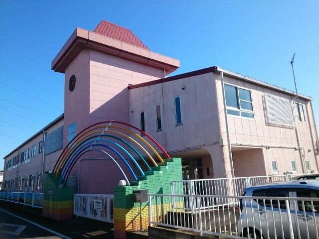近くの上武大学附属幼稚園まで550m(徒歩7分)