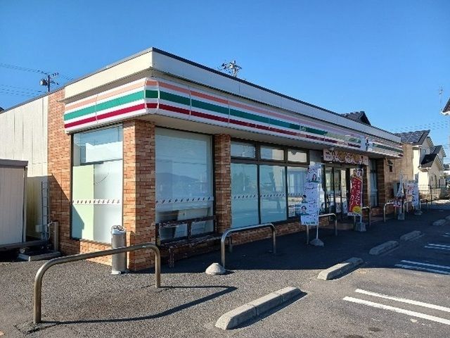 近くのセブンイレブン 鹿嶋平井店まで400m（徒歩5分）