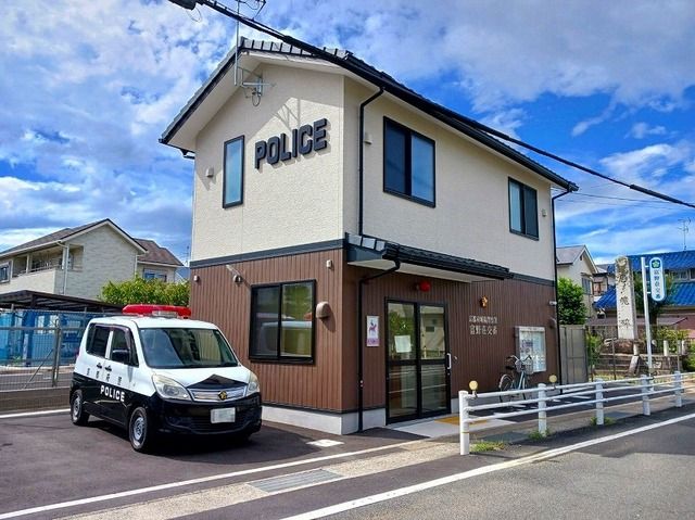 近くの城陽警察署 富野荘交番まで750m(徒歩10分)