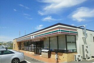 近くのセブンイレブンまで600m(徒歩8分)