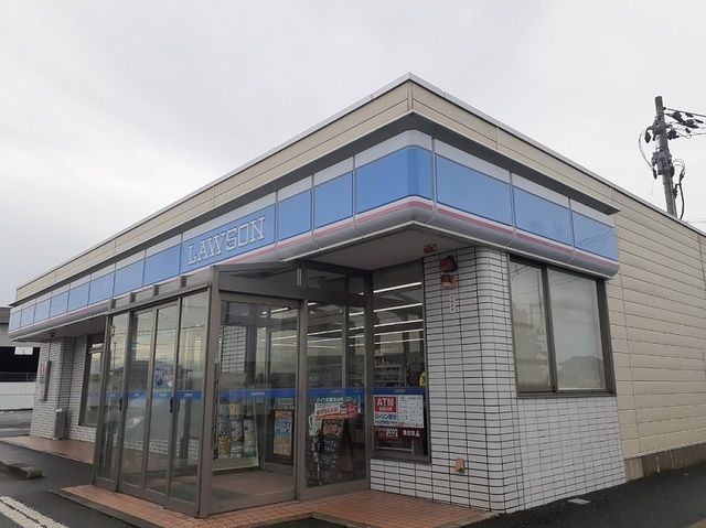 近くのローソン古川桜ノ目店まで110m（徒歩2分）