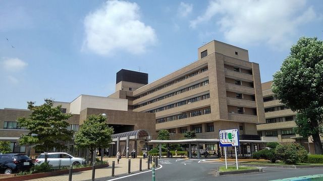 近くの茨城県立中央病院まで300m(徒歩4分)