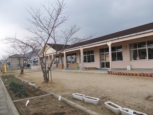 近くの大津西幼稚園まで1,100m(徒歩14分)
