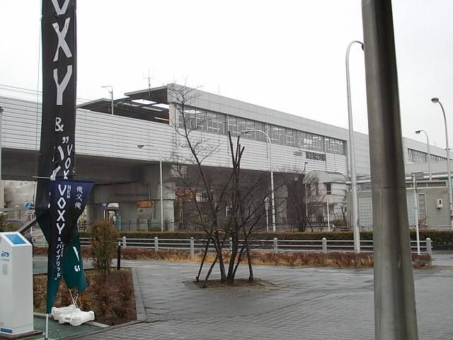 近くの京王堀之内駅まで1,100m(徒歩14分)