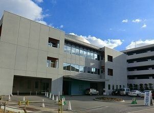 近くの城陽江尻病院まで2,100m(徒歩27分)