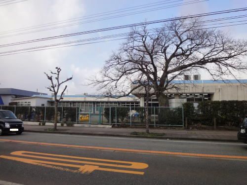 近くの松岡西幼児園まで500m(徒歩7分)