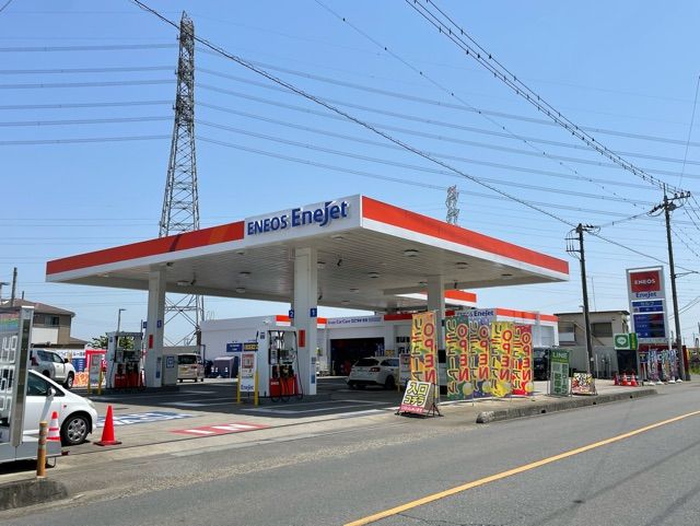 近くのエネオスまで500m（徒歩7分）