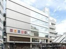 近くのラスカまで1,200m(徒歩15分)